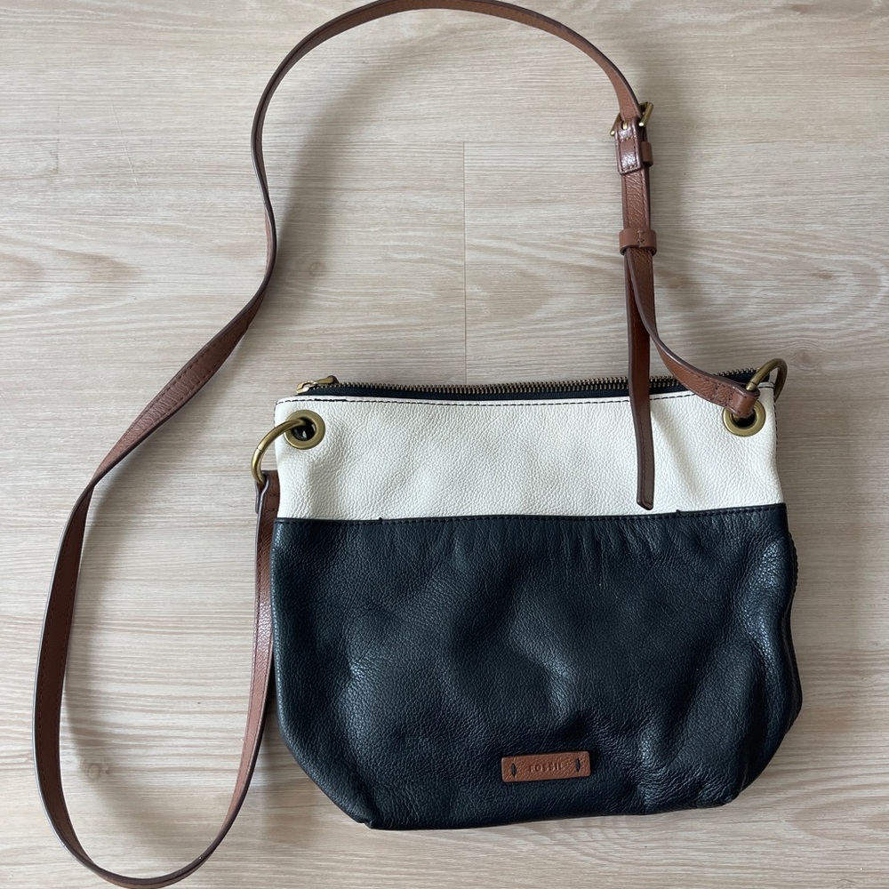 Two-Tone Fossil Black and White Crossbody Bag